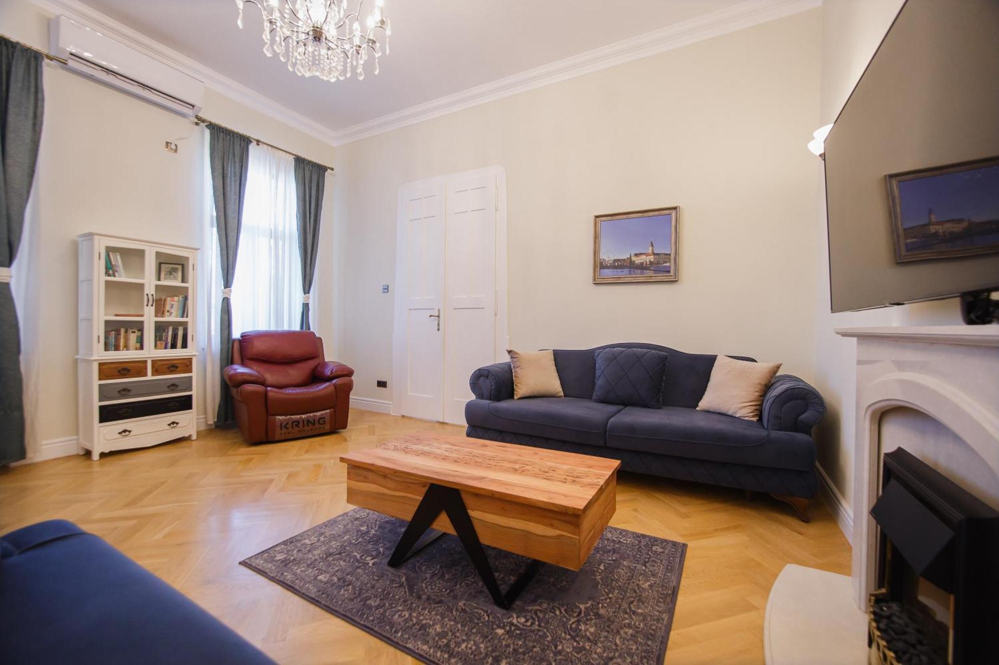 Apartamento Retro Vibes Near Piata Unirii Oradea Exterior foto