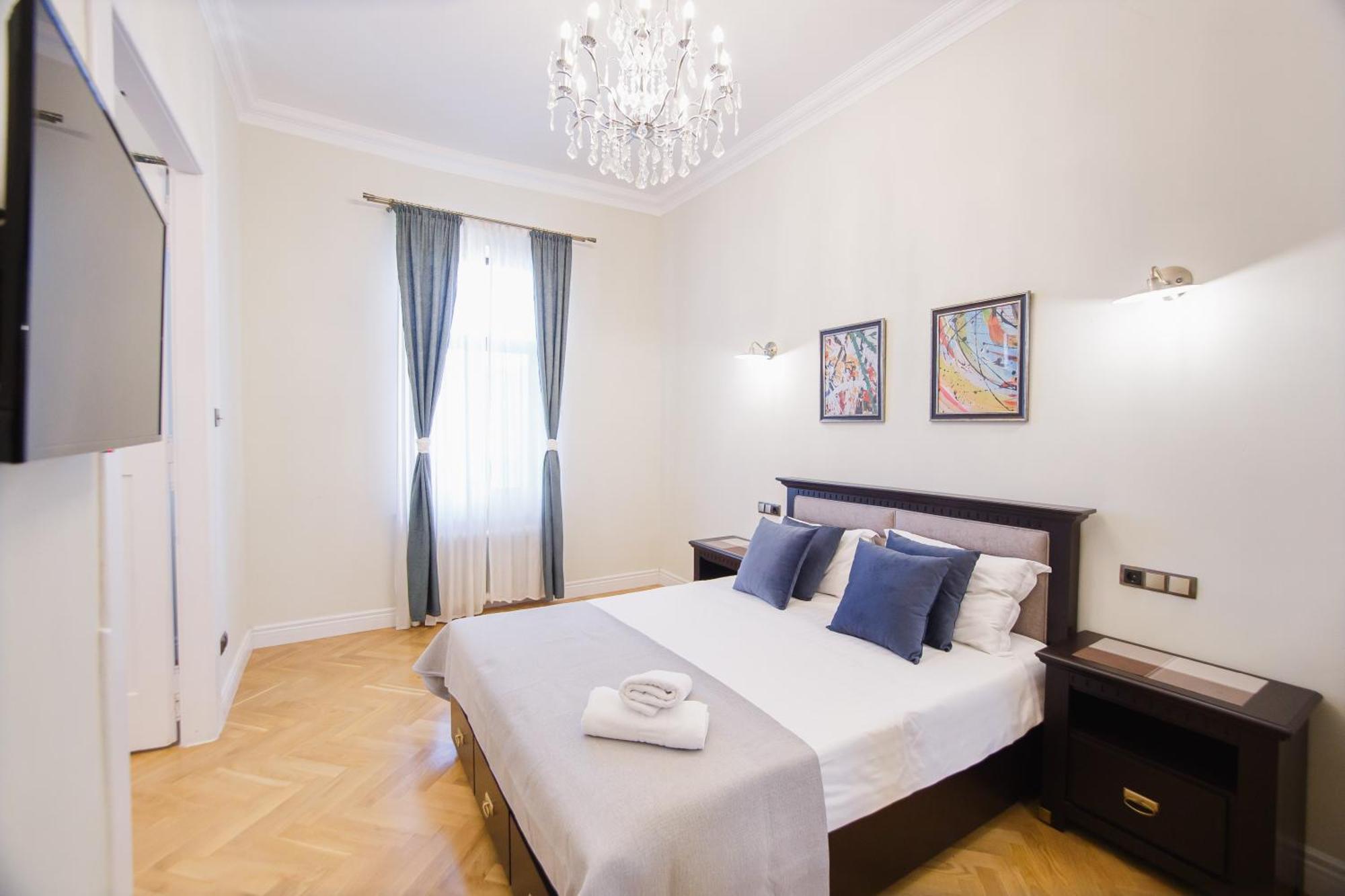 Apartamento Retro Vibes Near Piata Unirii Oradea Exterior foto