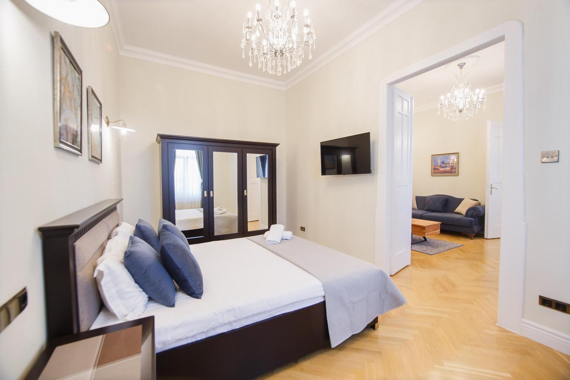 Apartamento Retro Vibes Near Piata Unirii Oradea Exterior foto